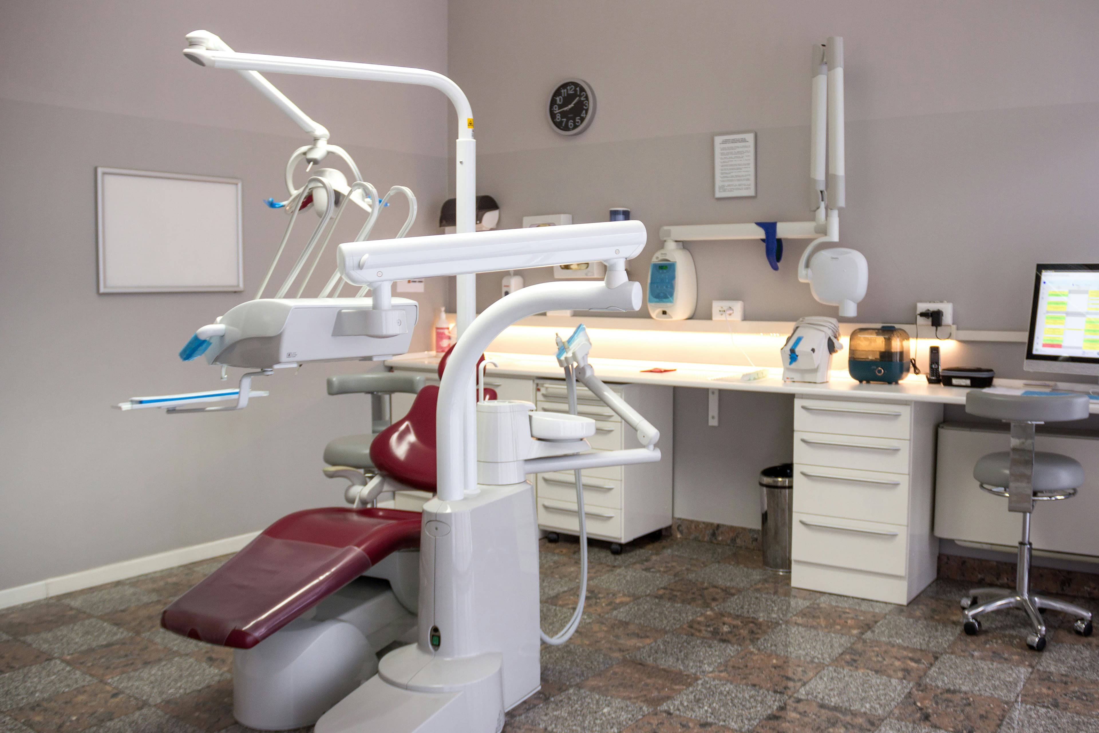 A complete dental operatory with chair and equipment, available on Operatory Auctions